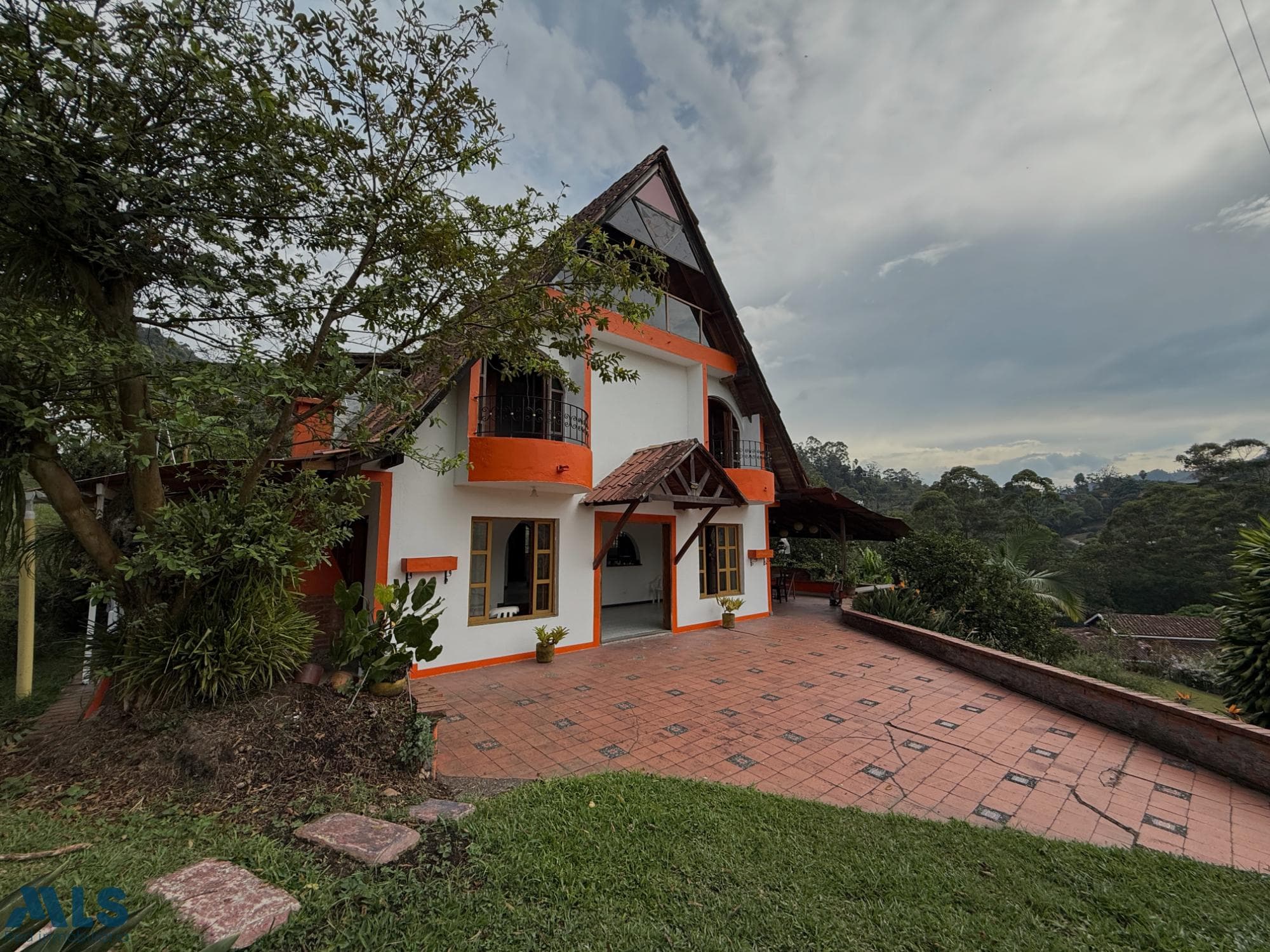 Casa en venta en Sector Variante A Caldas, Aburra Sur, La Estrella — foto 1 de 38