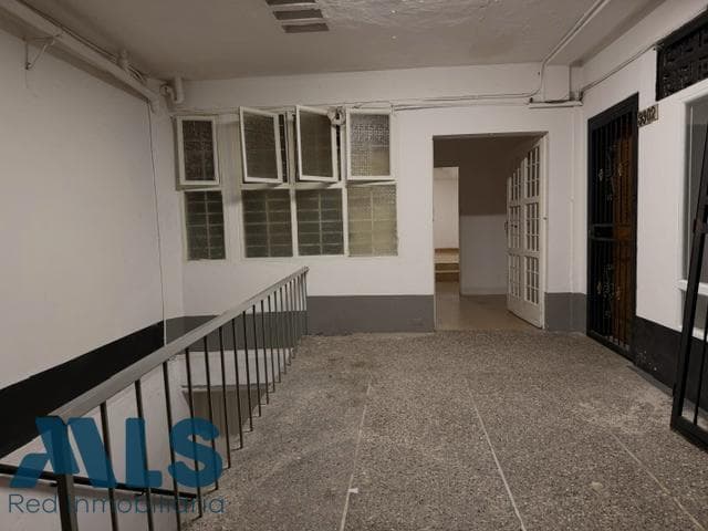 Apartamento en venta en Centro, Medellín — foto 1 de 19
