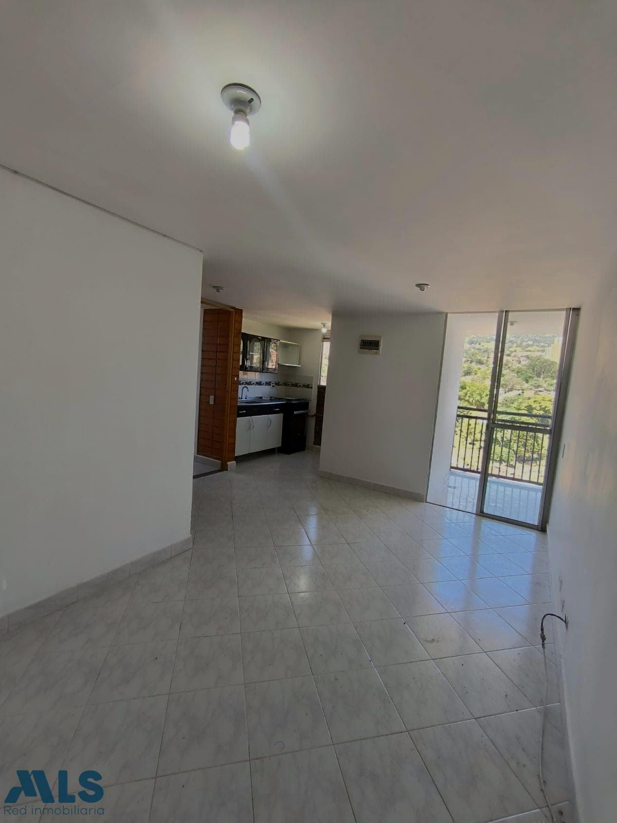 Apartamento en venta en Vergel, Aburra Sur, San Antonio de Prado — foto 1 de 13