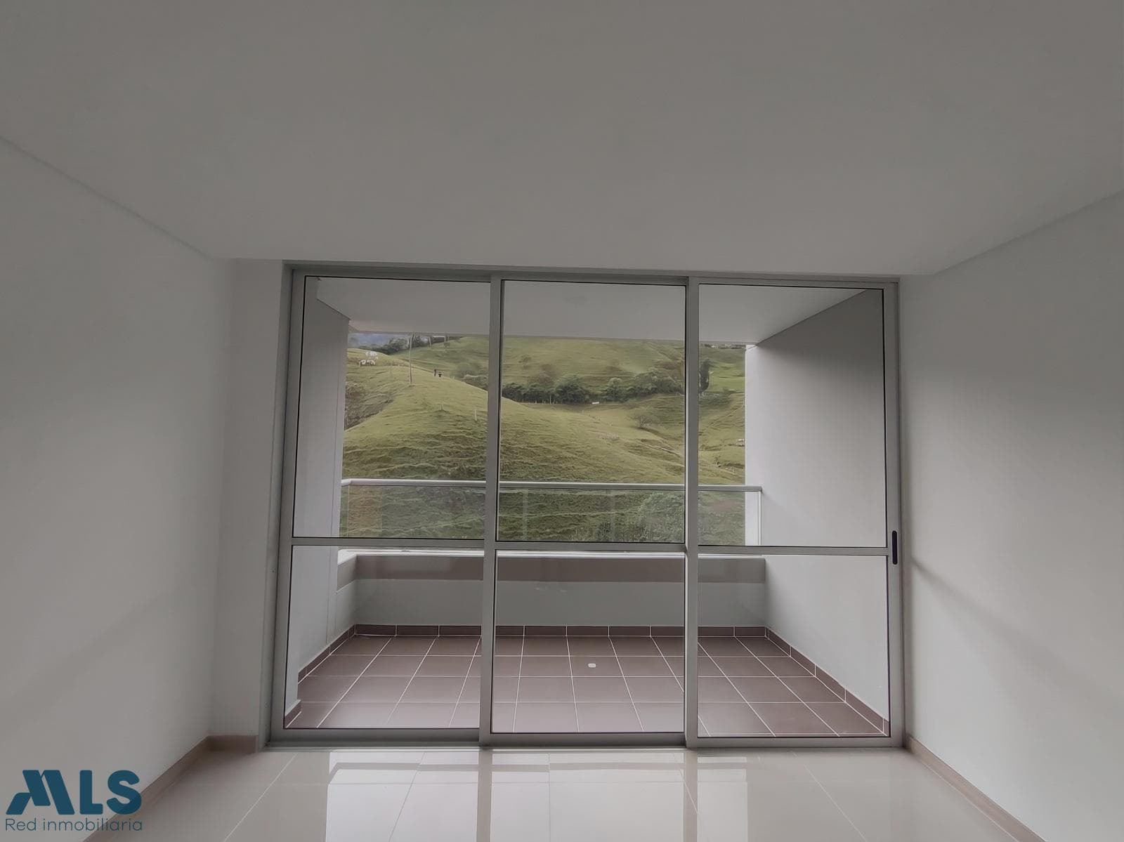 Apartamento en venta en El Chinguí, Aburra Sur, Envigado — foto 1 de 14