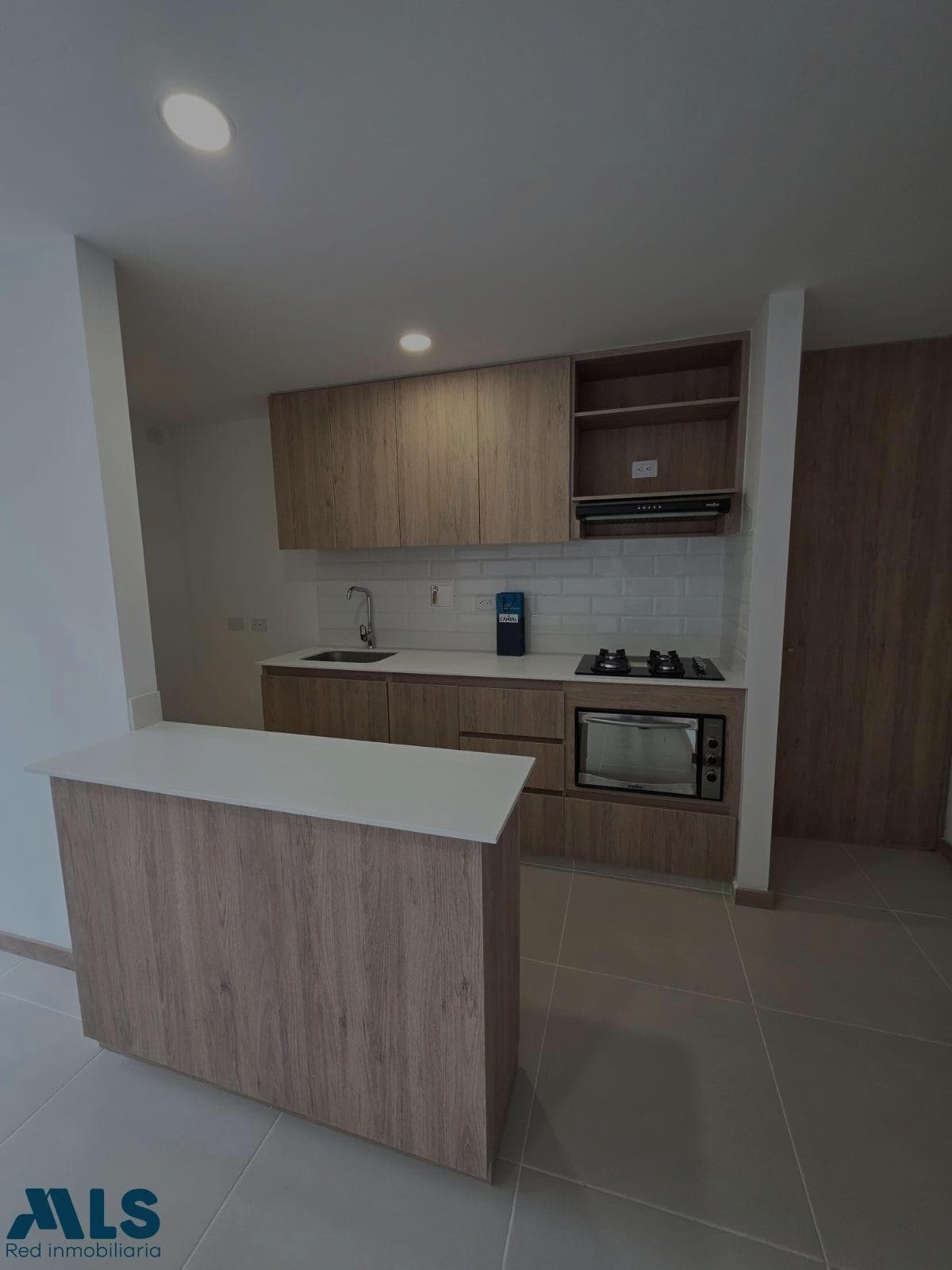 Apartamento en venta en Camino Verde, Aburra Sur, Envigado — foto 1 de 26