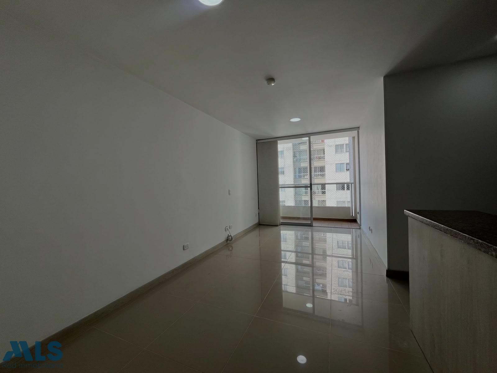 Apartamento en venta en Calle Larga, Aburra Sur, Sabaneta — foto 1 de 27