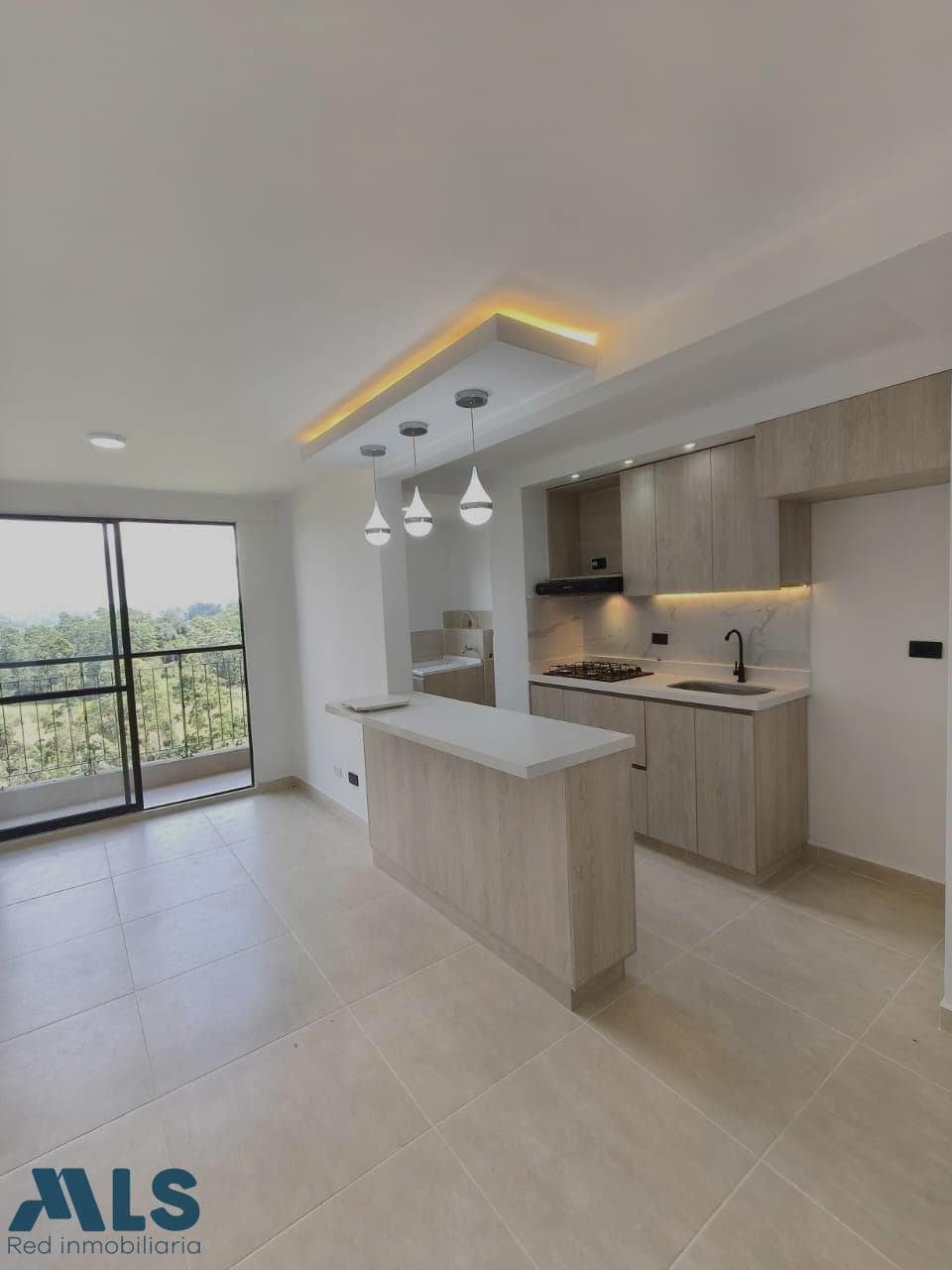 Apartamento en venta en Cuatro Esquinas, Oriente Antioqueño, Rionegro — foto 1 de 25
