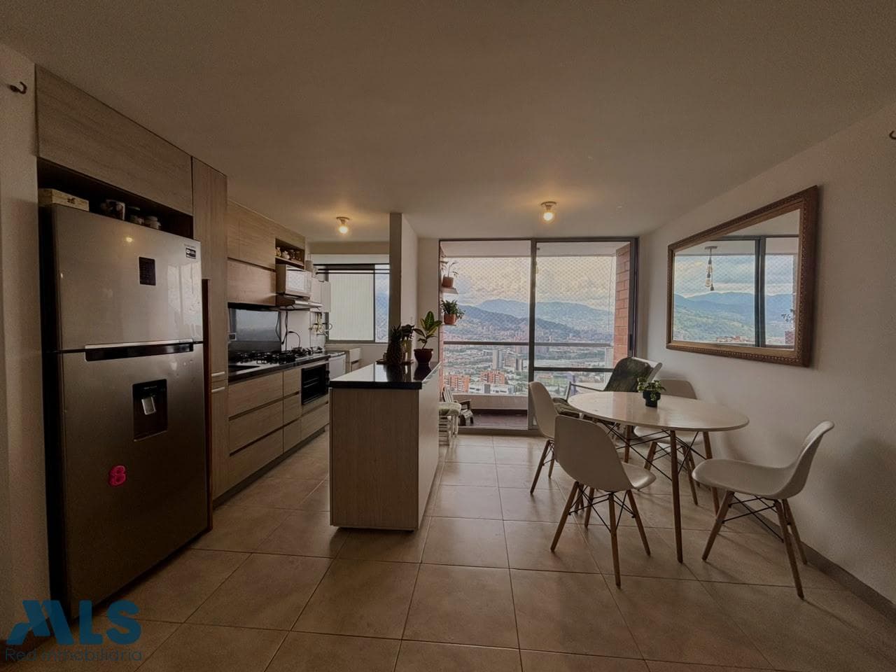 Apartamento en venta en La Cuenca, Aburra Sur, Envigado — foto 1 de 14