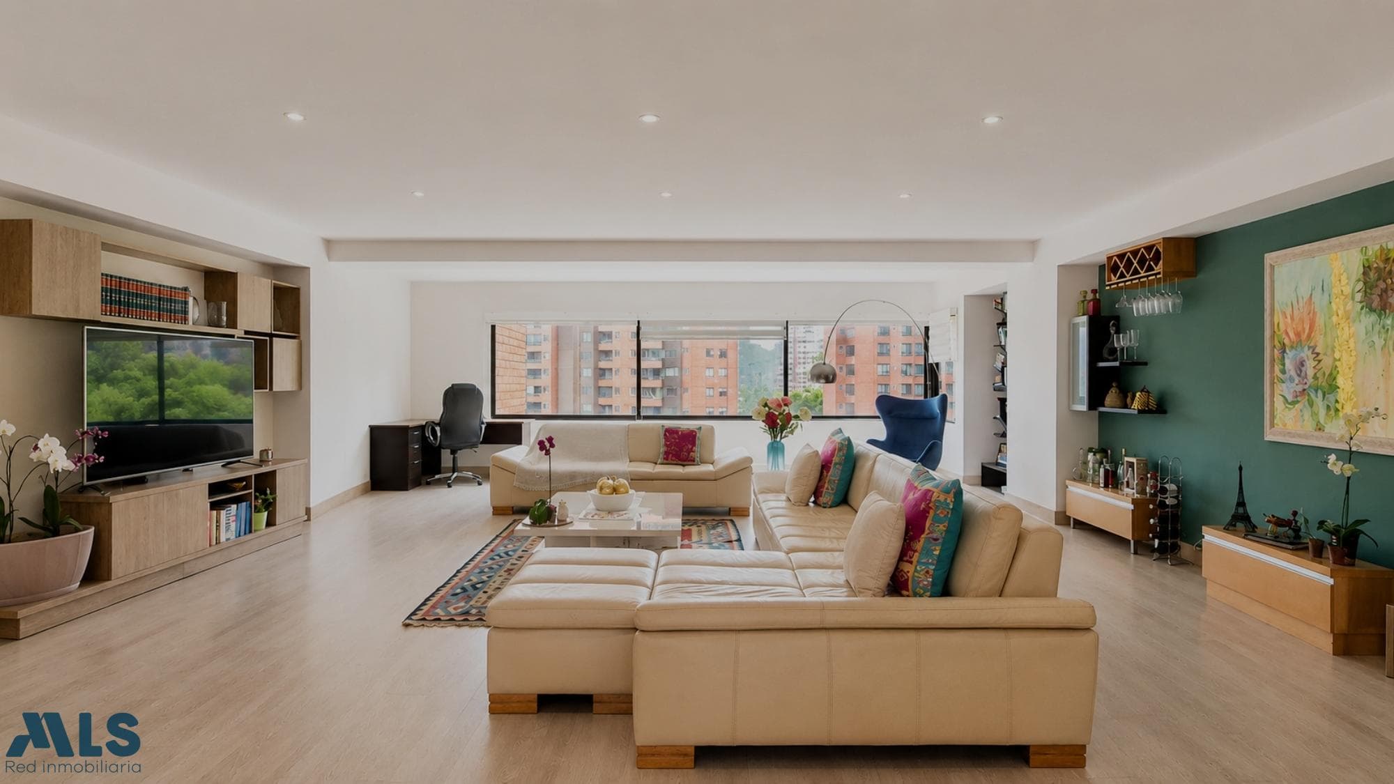Apartamento en venta en Los Balsos Nº 1, Poblado, Medellín — foto 1 de 37