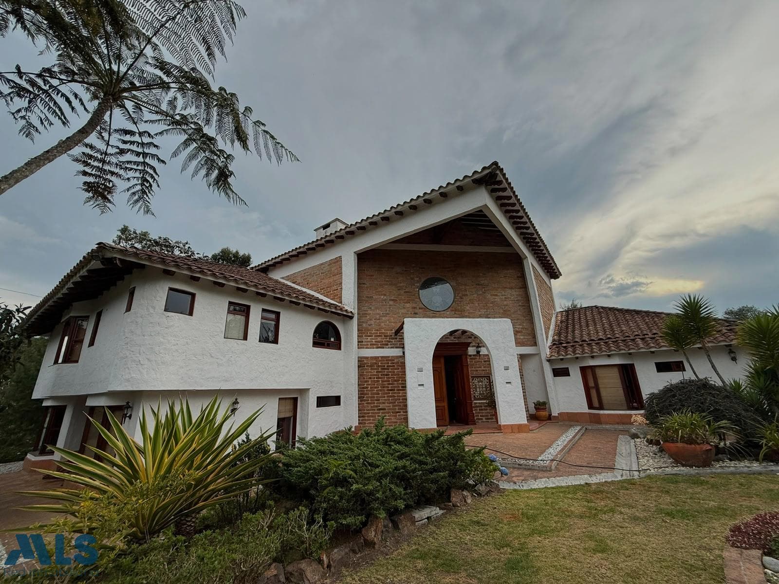 Casa en venta en Alto de las Palmas, Aburra Sur, Envigado — foto 1 de 10