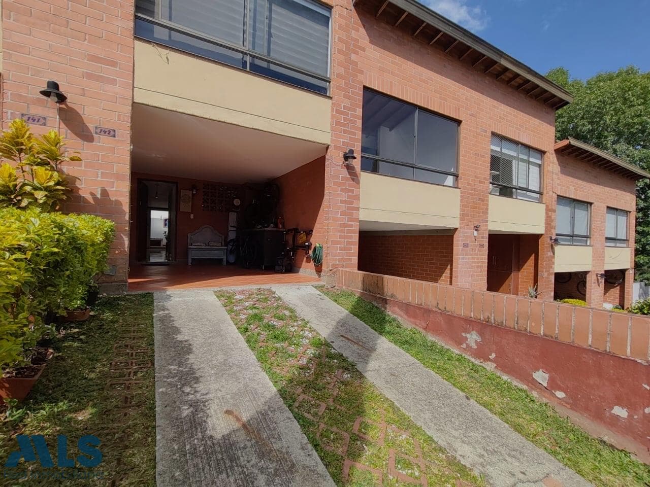 Casa en venta en Las Antillas, Aburra Sur, Envigado — foto 1 de 13