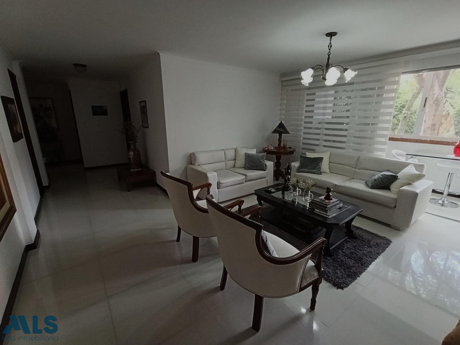 Apartamento en venta en Laureles, Medellín — foto 1 de 10