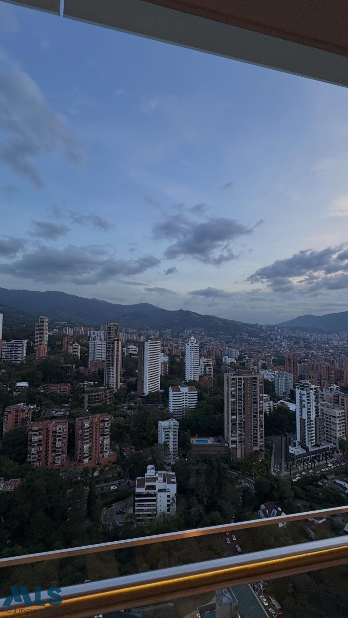 Apartamento en venta en Los Balsos Nº 1, Poblado, Medellín — foto 1 de 14