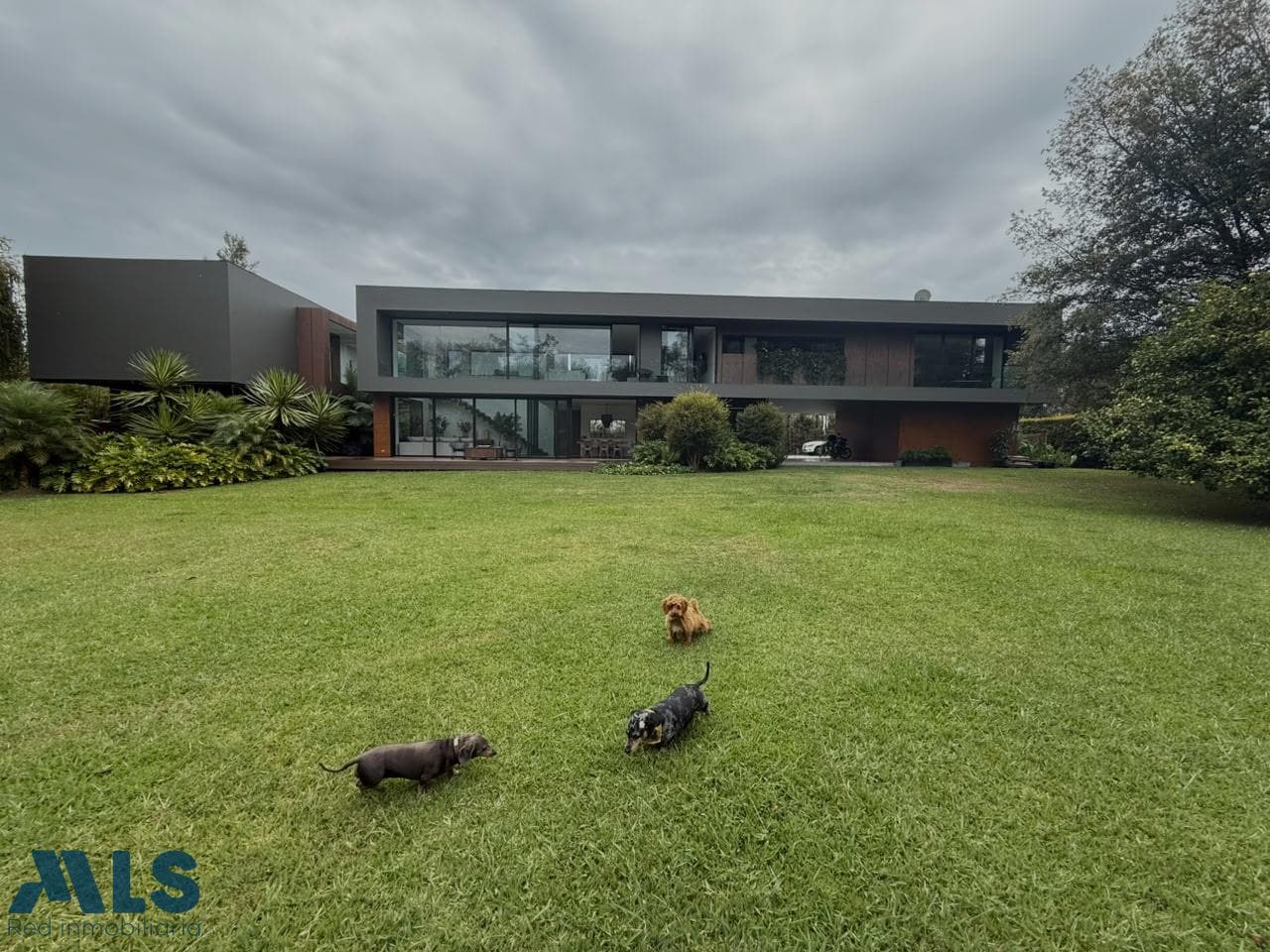Casa en venta en V. Vilachuaga, Oriente Antioqueño, Rionegro — foto 1 de 23