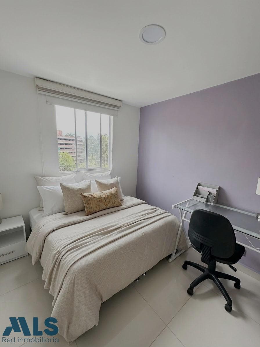 Apartamento en venta en La Mina, Aburra Sur, Envigado — foto 1 de 11