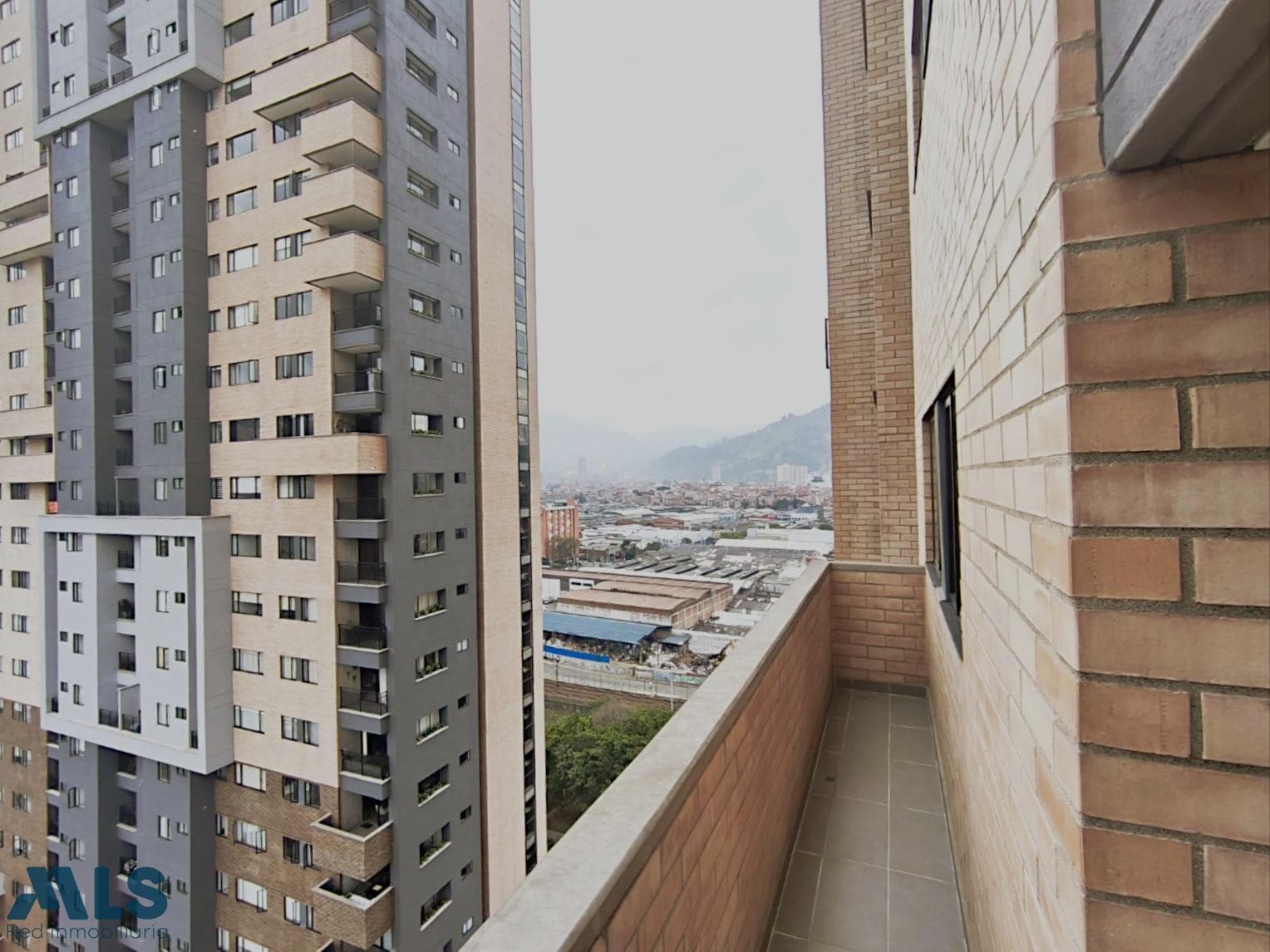Apartamento en venta en Las Casitas, Aburra Sur, Envigado — foto 1 de 16