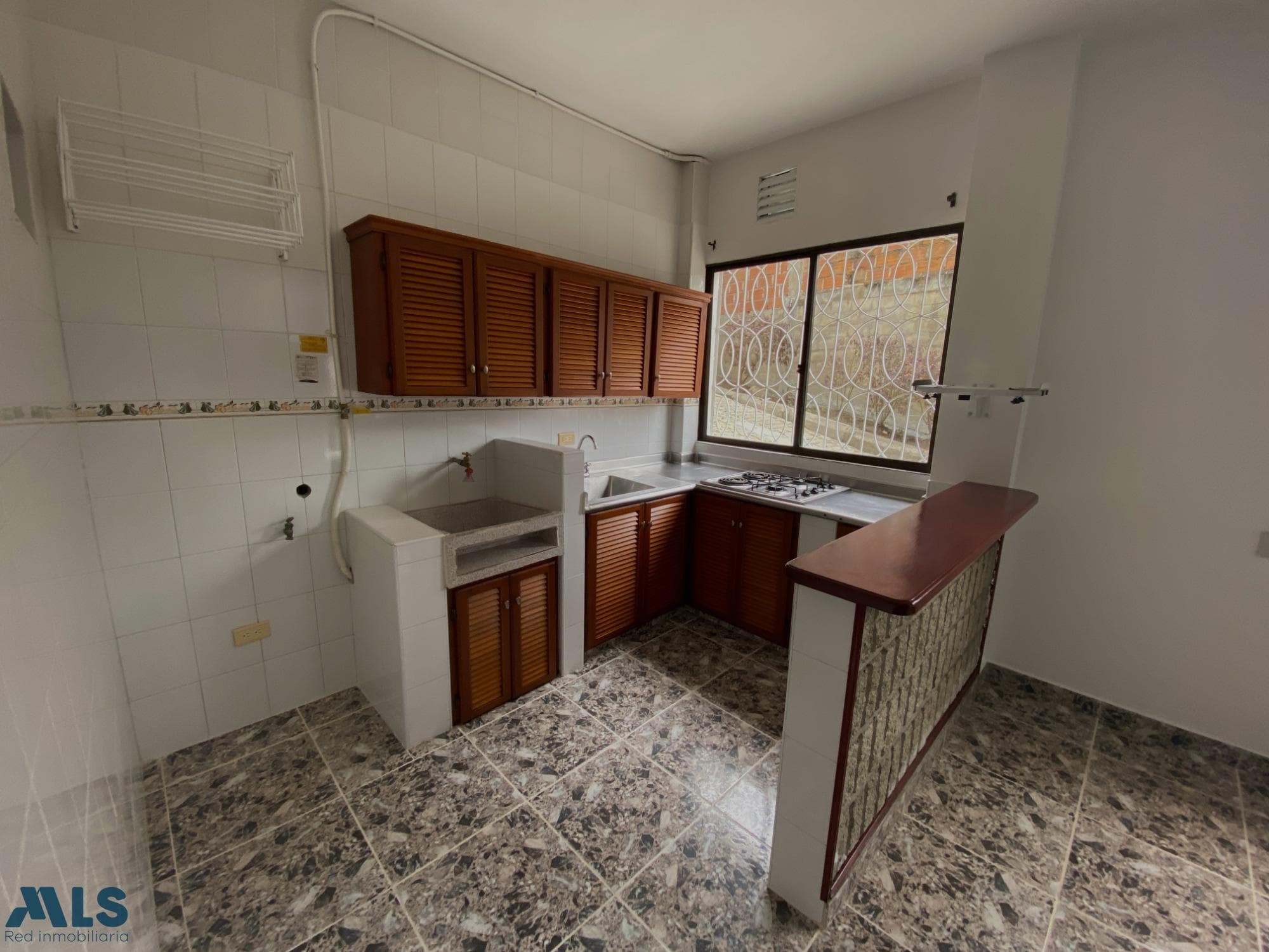 Casa en venta en La Doctora, Aburra Sur, Sabaneta — foto 1 de 30