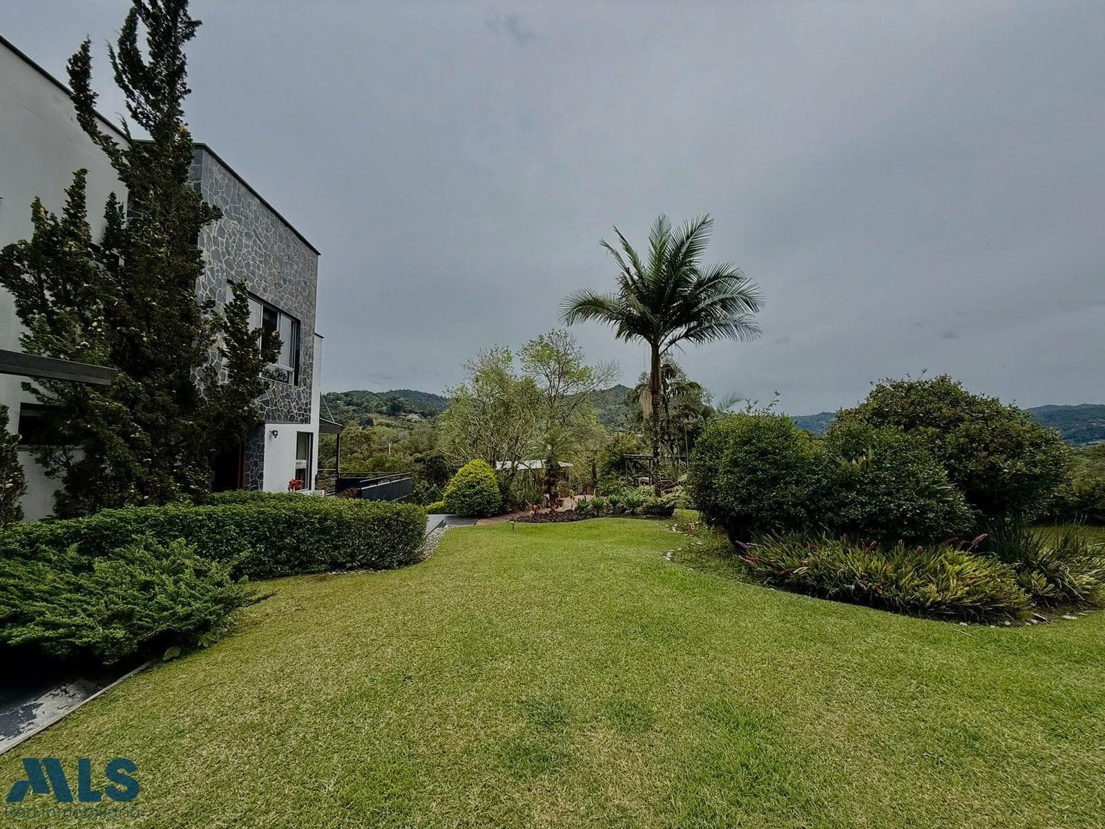 Casa en venta en Sector Fizebad, Oriente Antioqueño, El Retiro — foto 1 de 25