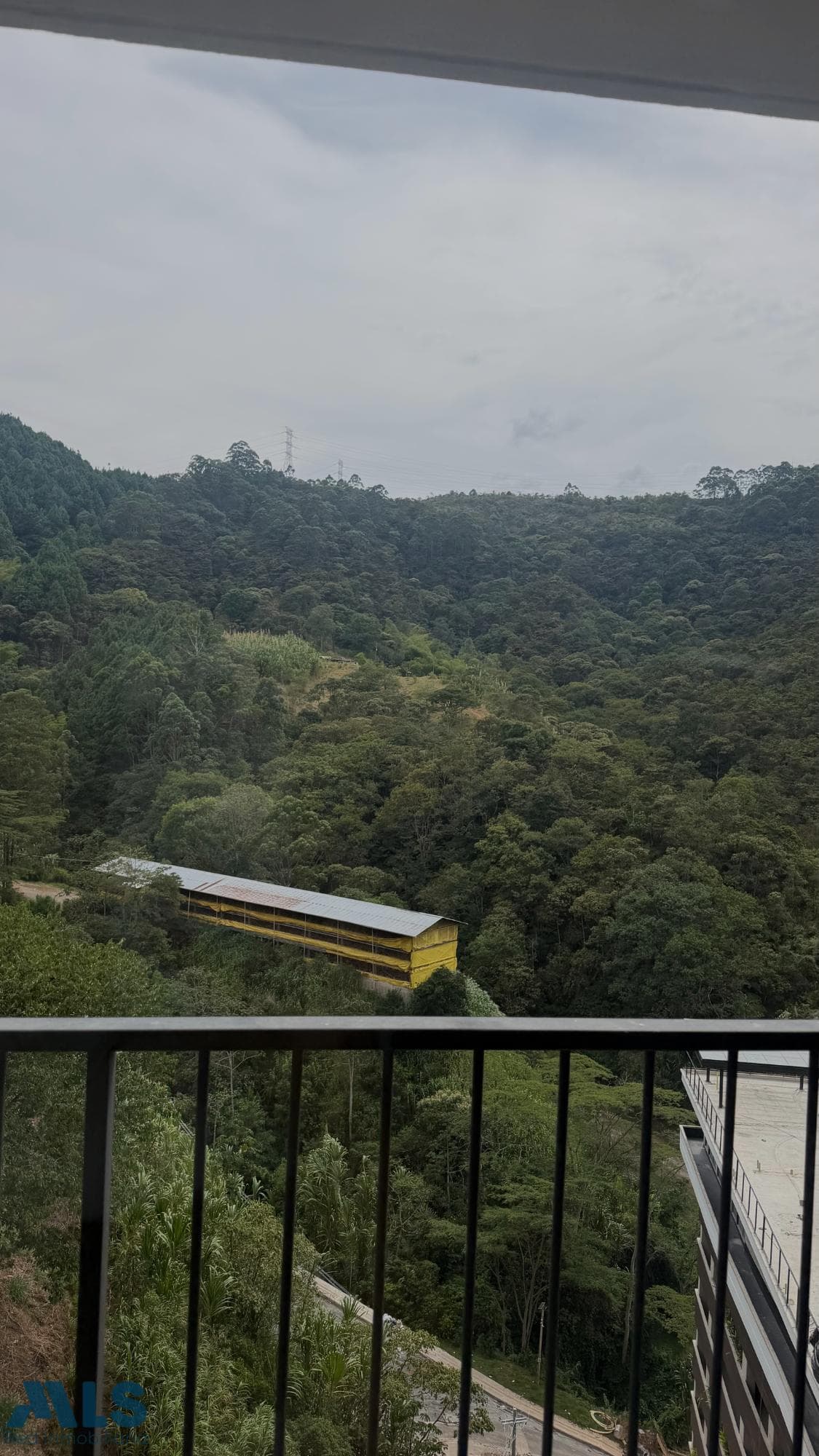 Apartamento en venta en Loma de San Jose, Aburra Sur, Sabaneta — foto 1 de 17