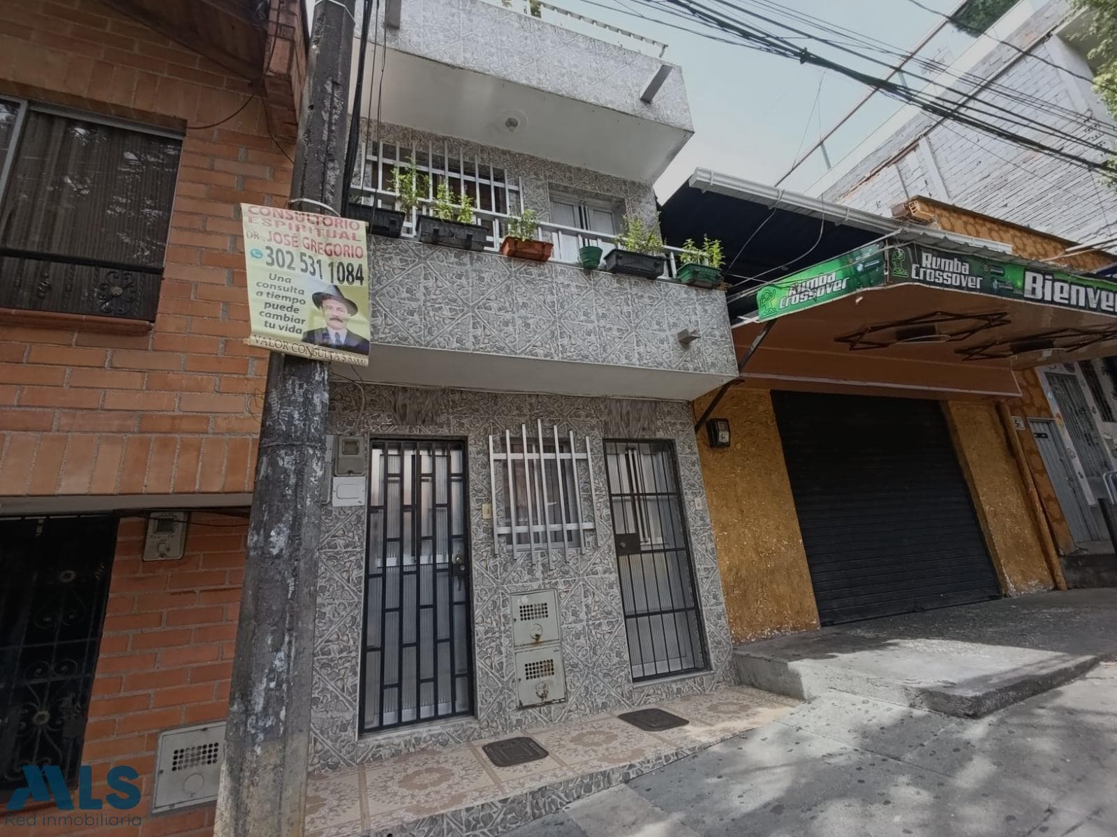 Casa en venta en Aranjuez, Centro, Medellín — foto 1 de 13