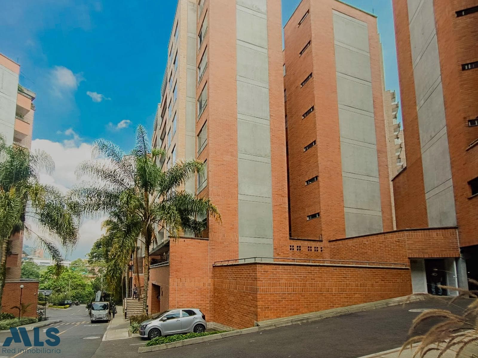 Apartamento en venta en Loma de Cumbres, Aburra Sur, Envigado — foto 1 de 16