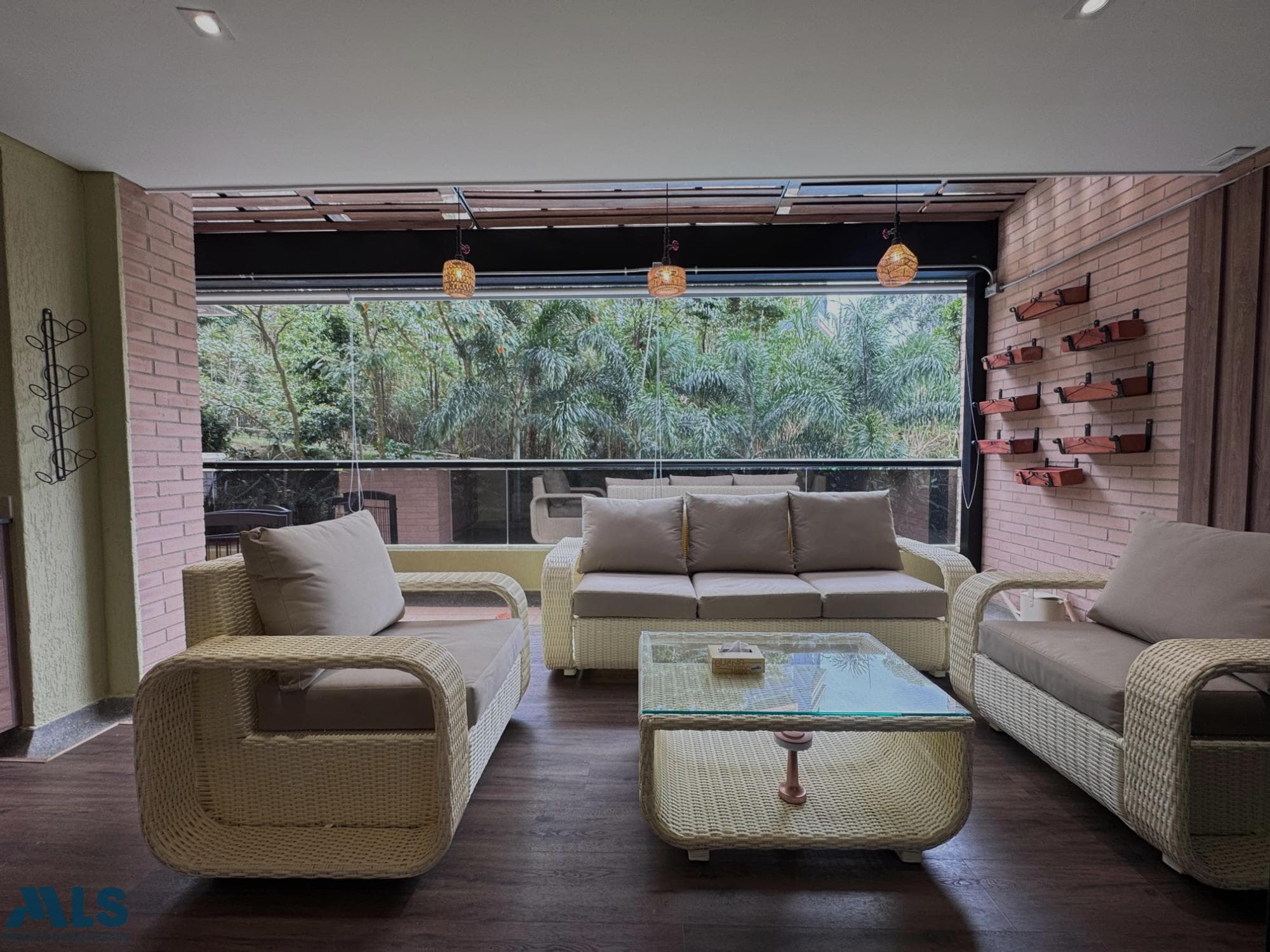 Apartamento en venta en Loma de las Brujas, Aburra Sur, Envigado — foto 1 de 19