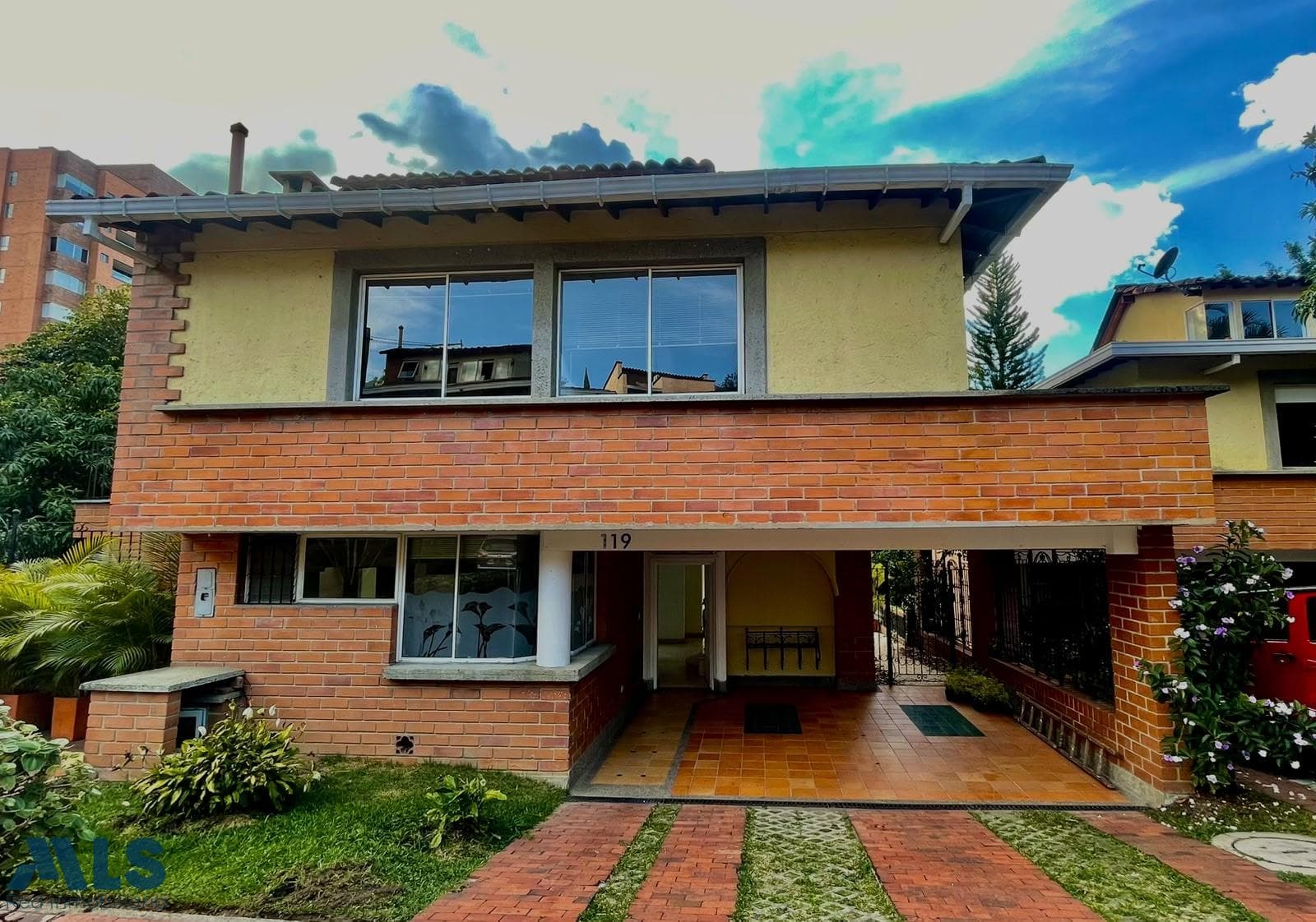 Casa en venta en El Esmeraldal, Aburra Sur, Envigado — foto 1 de 22