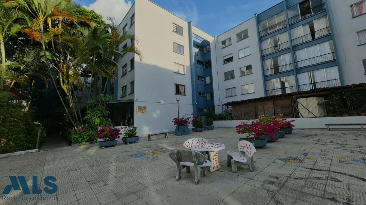 Apartamento en venta en La Magnolia, Aburra Sur, Envigado — foto 1 de 13