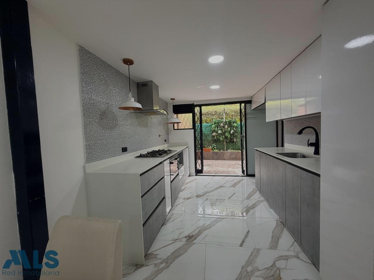 Casa en venta en Yarumito, Aburra Sur, Itagüí — foto 1 de 15