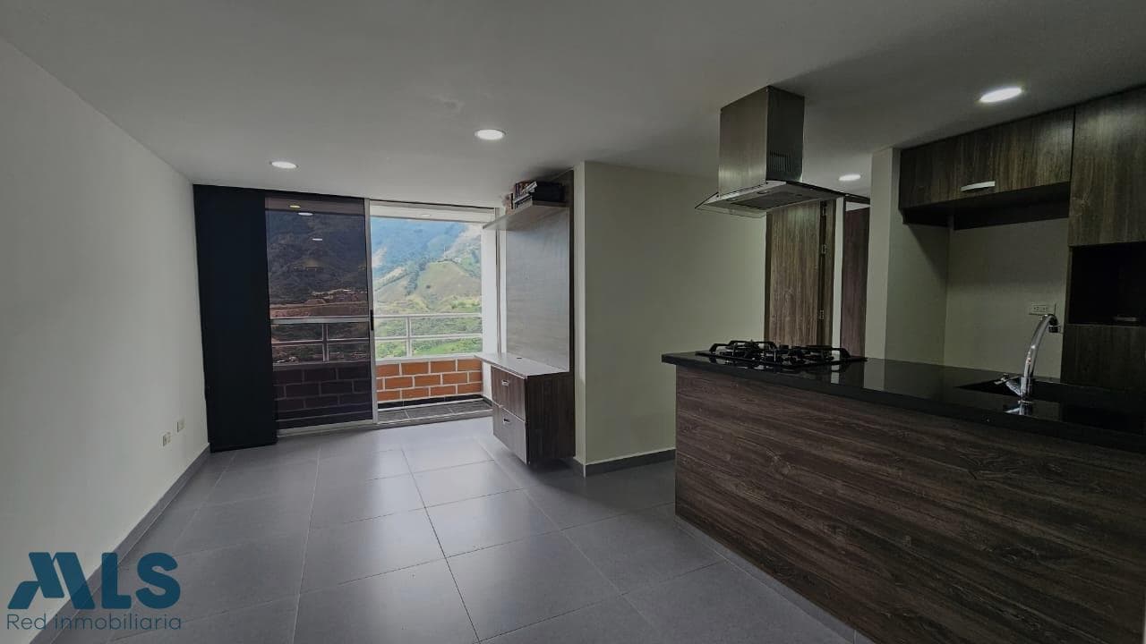 Apartamento en venta en Villa del Sol, Norte, Bello — foto 1 de 15