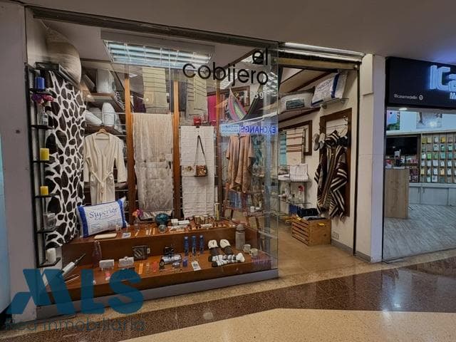 Local Comercial en venta en La Candelaria, Centro, Medellín — foto 1 de 8