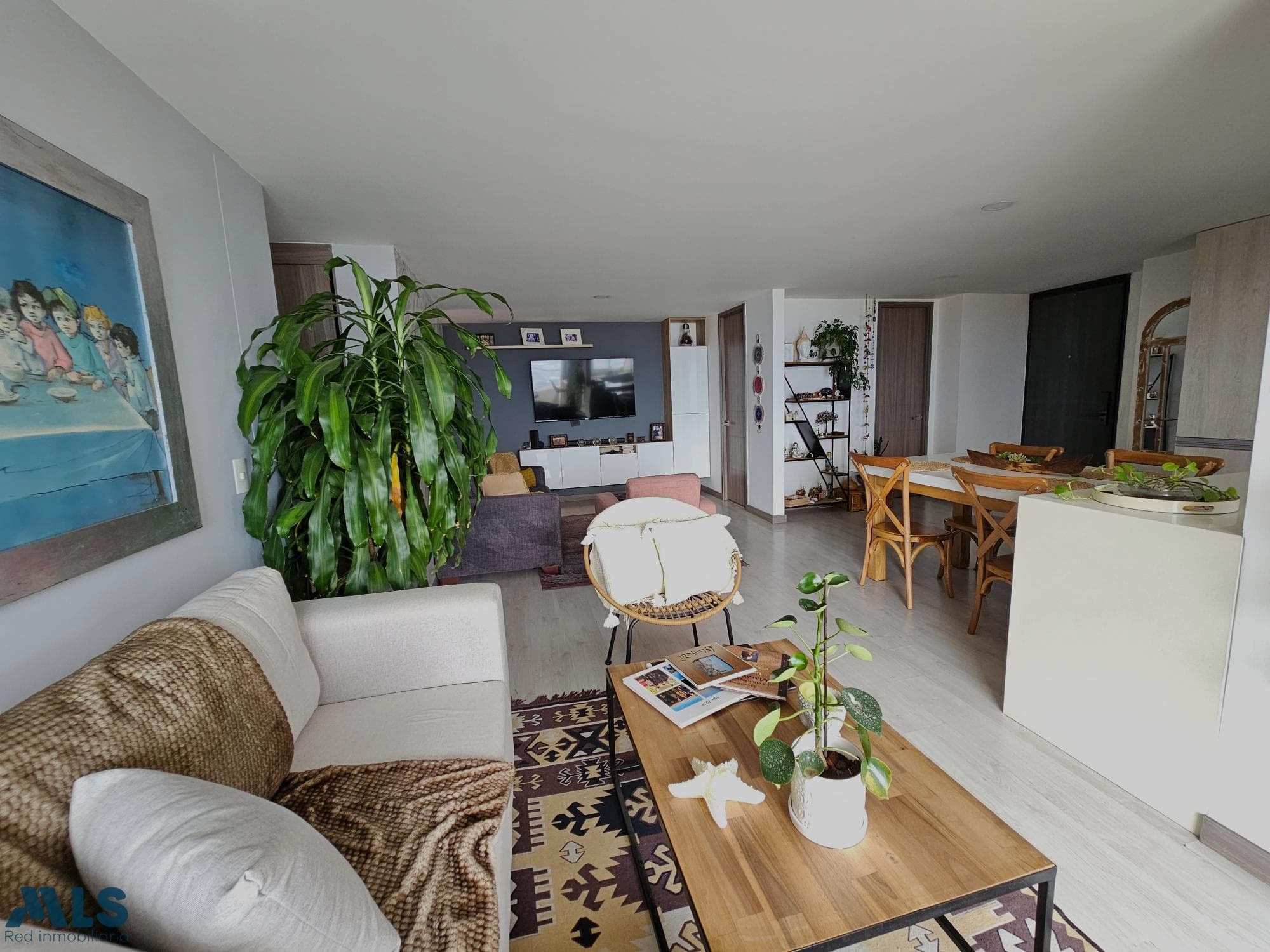 Apartamento en venta en Loma de las Brujas, Aburra Sur, Envigado — foto 1 de 21