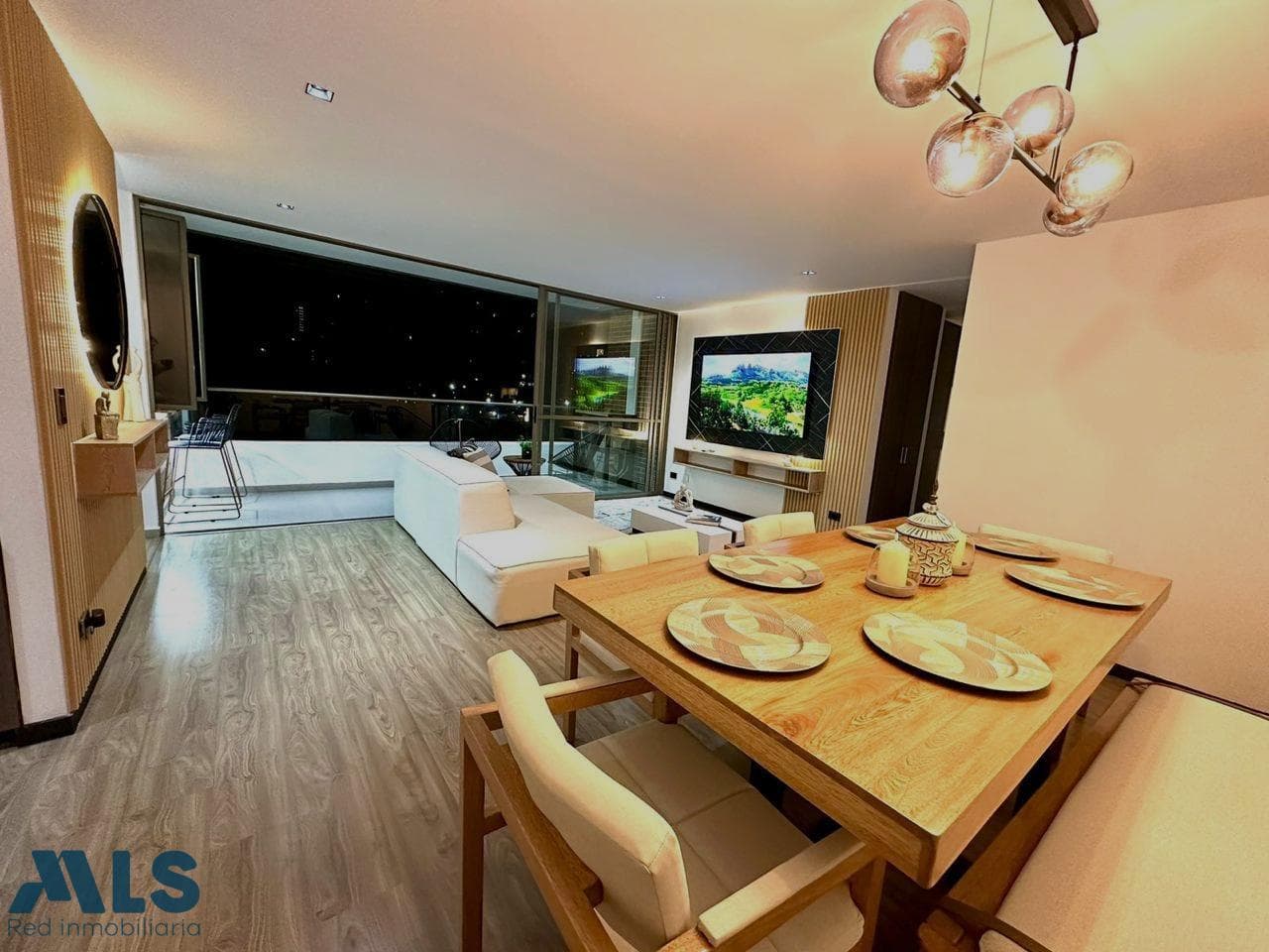 Apartamento en venta en Los Balsos Nº 1, Poblado, Medellín — foto 1 de 15