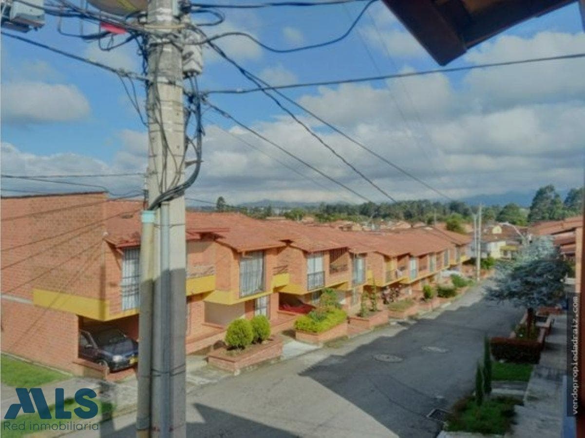 Casa en venta en El Porvenir, Oriente Antioqueño, Rionegro — foto 1 de 15
