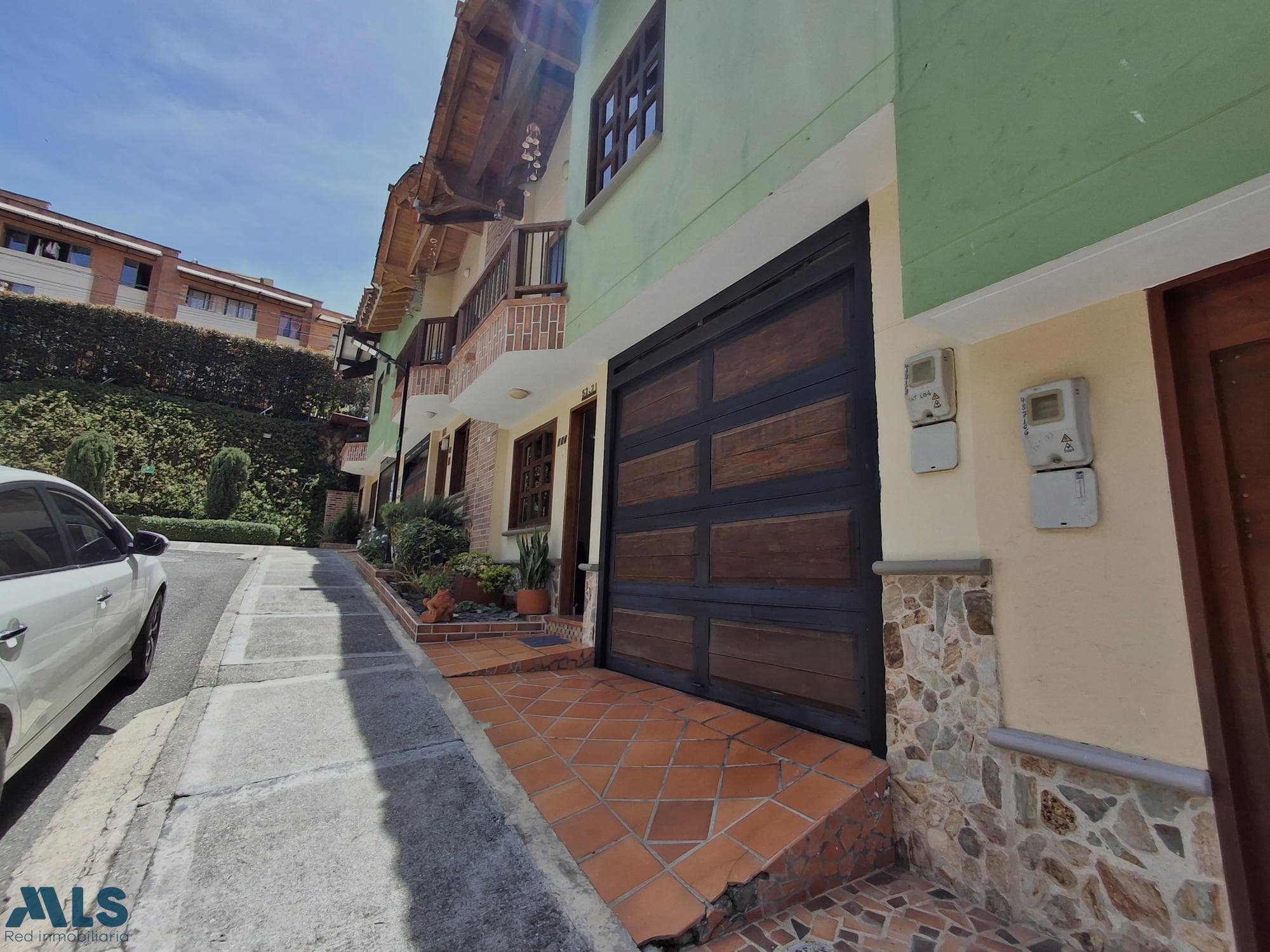 Casa en venta en Sector Los Colegios, Oriente Antioqueño, Rionegro — foto 1 de 28