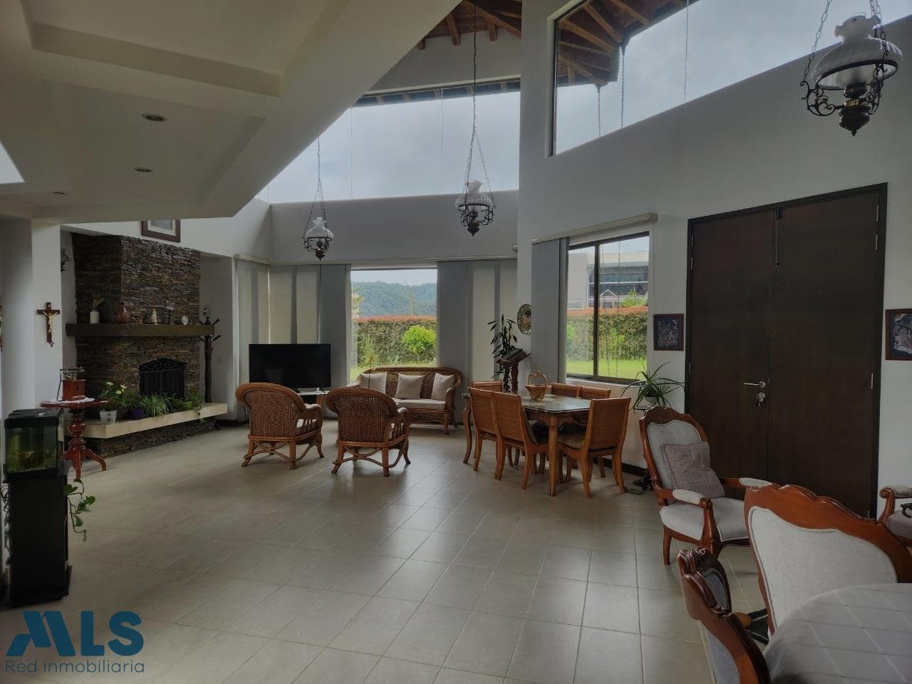 Casa en venta en Loma del Escobero, Aburra Sur, Envigado — foto 1 de 8