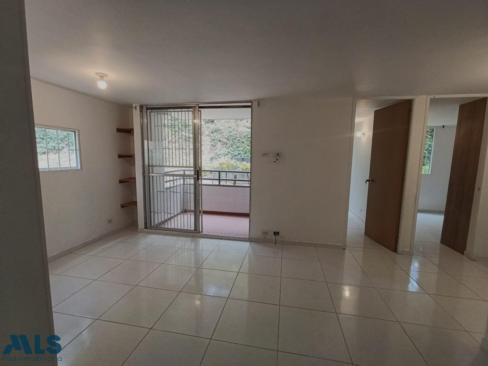 Apartamento en venta en Madera, Norte, Bello — foto 1 de 18