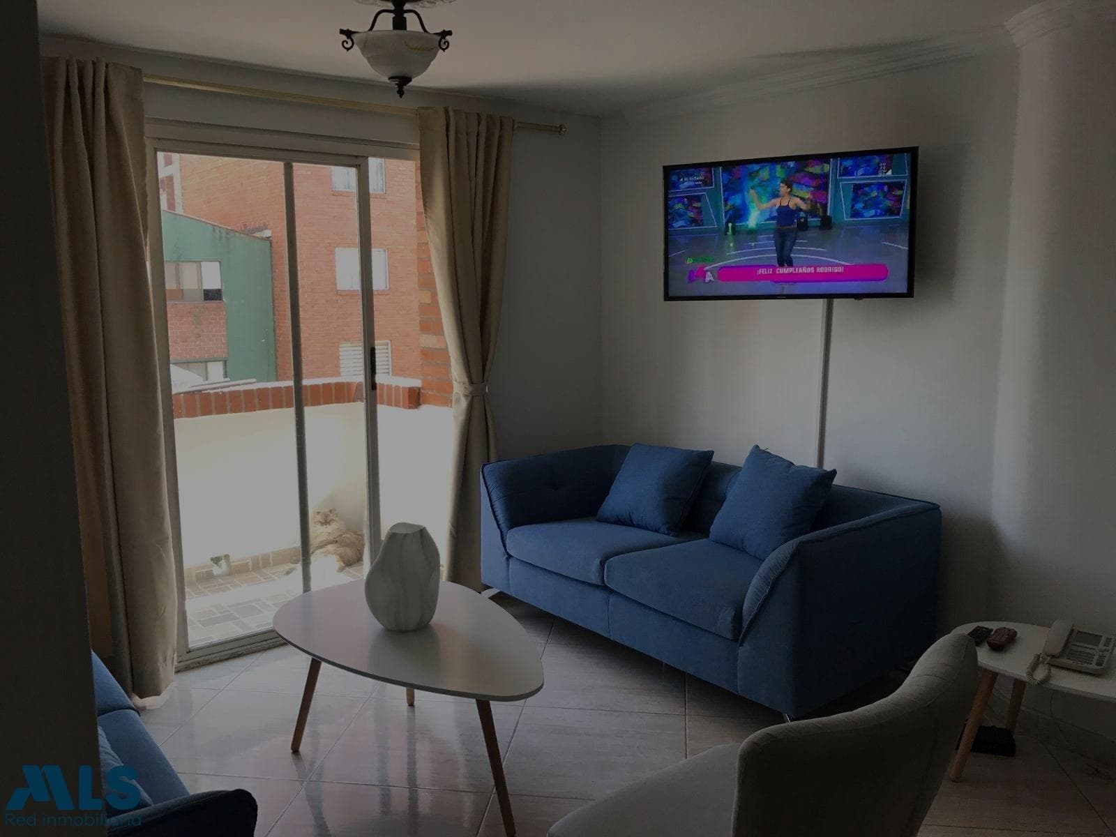 Apartamento en venta en Laureles, Medellín — foto 1 de 8