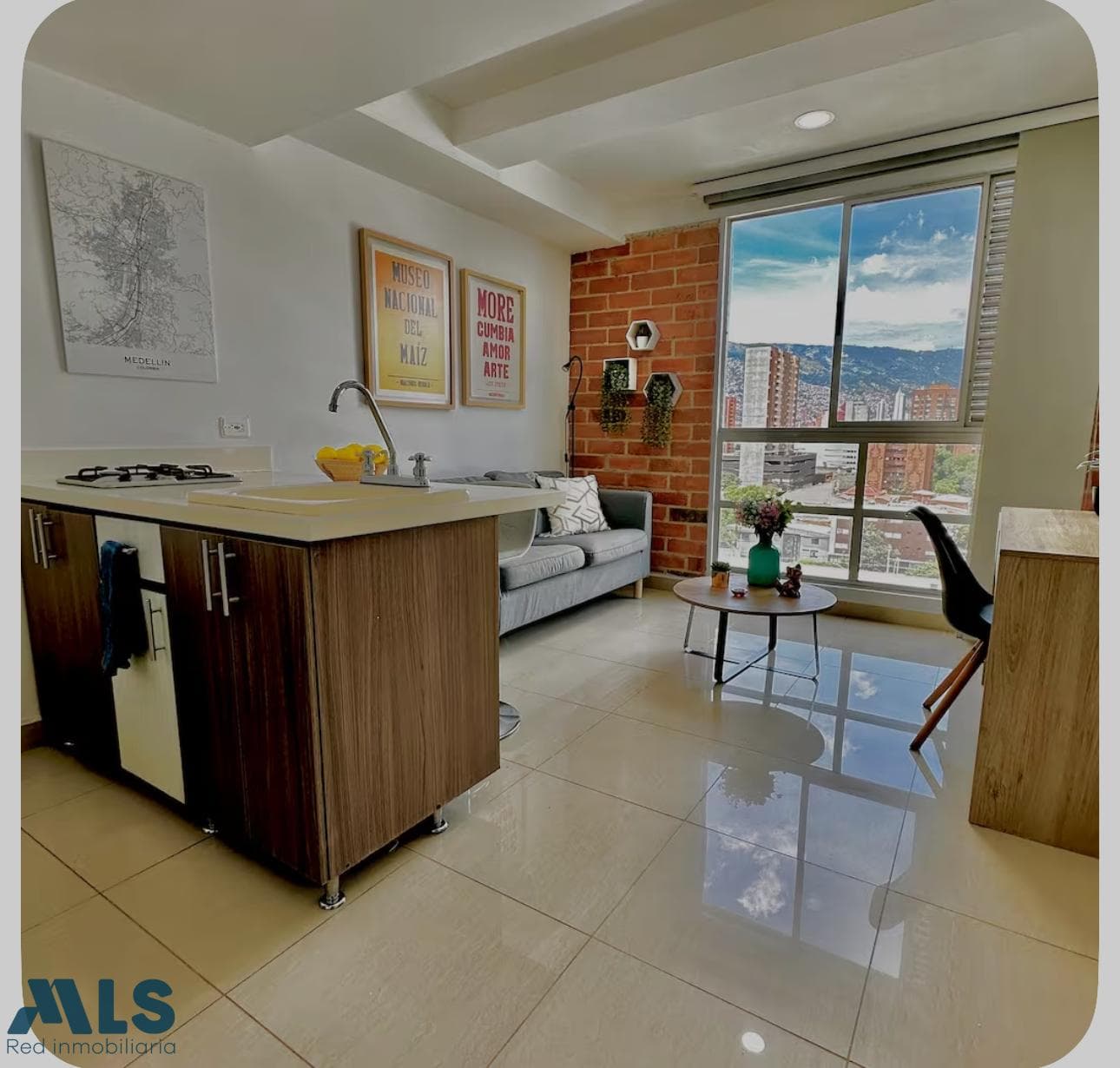 Apartamento en venta en Estadio, Laureles, Medellín — foto 1 de 16