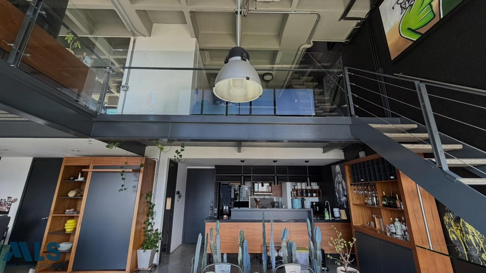 Apartamento en venta en Astorga, Poblado, Medellín — foto 1 de 18