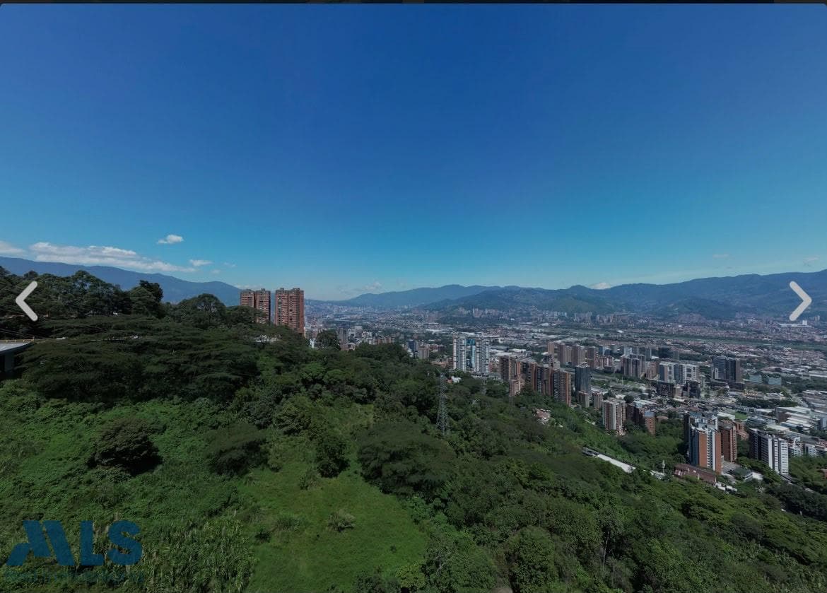 Apartamento en venta en Las Palmas, Poblado, Medellín — foto 1 de 21