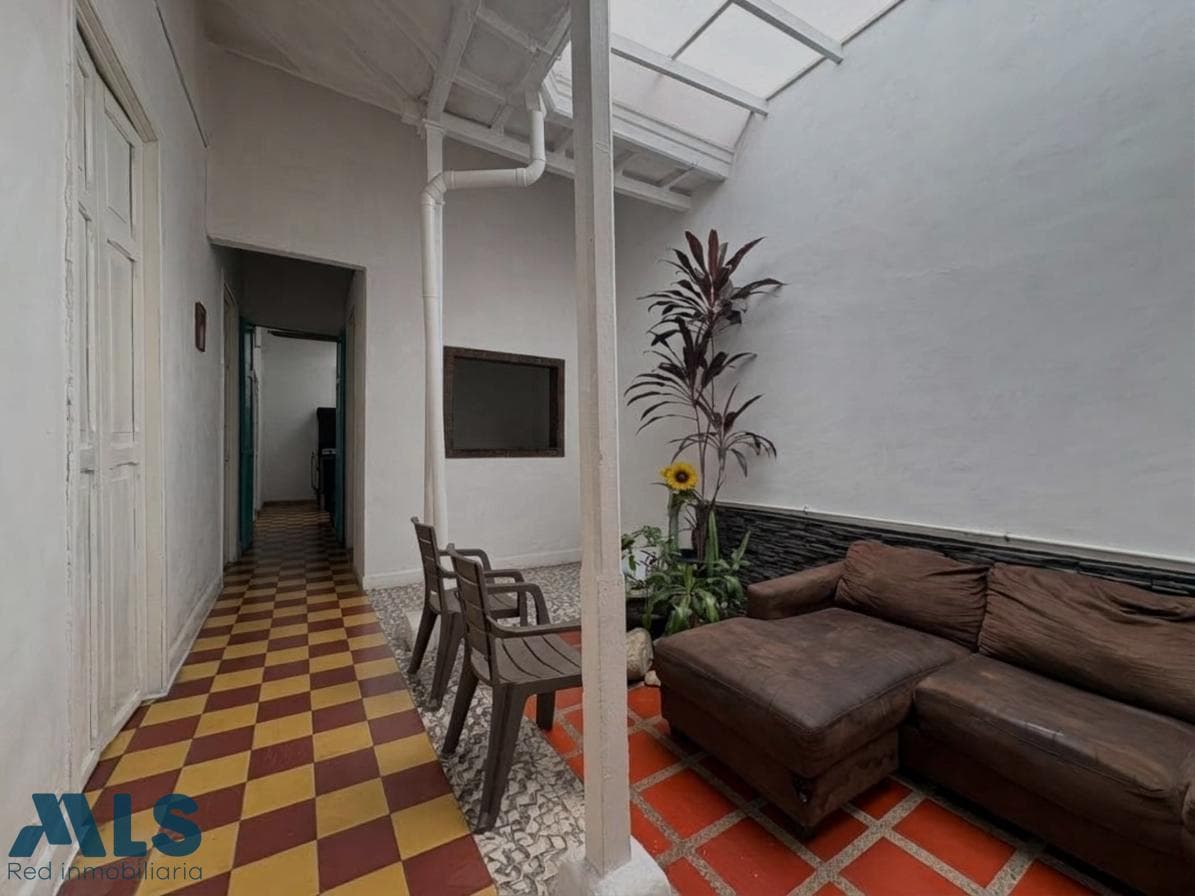Casa en venta en Alcalá, Aburra Sur, Envigado — foto 1 de 8