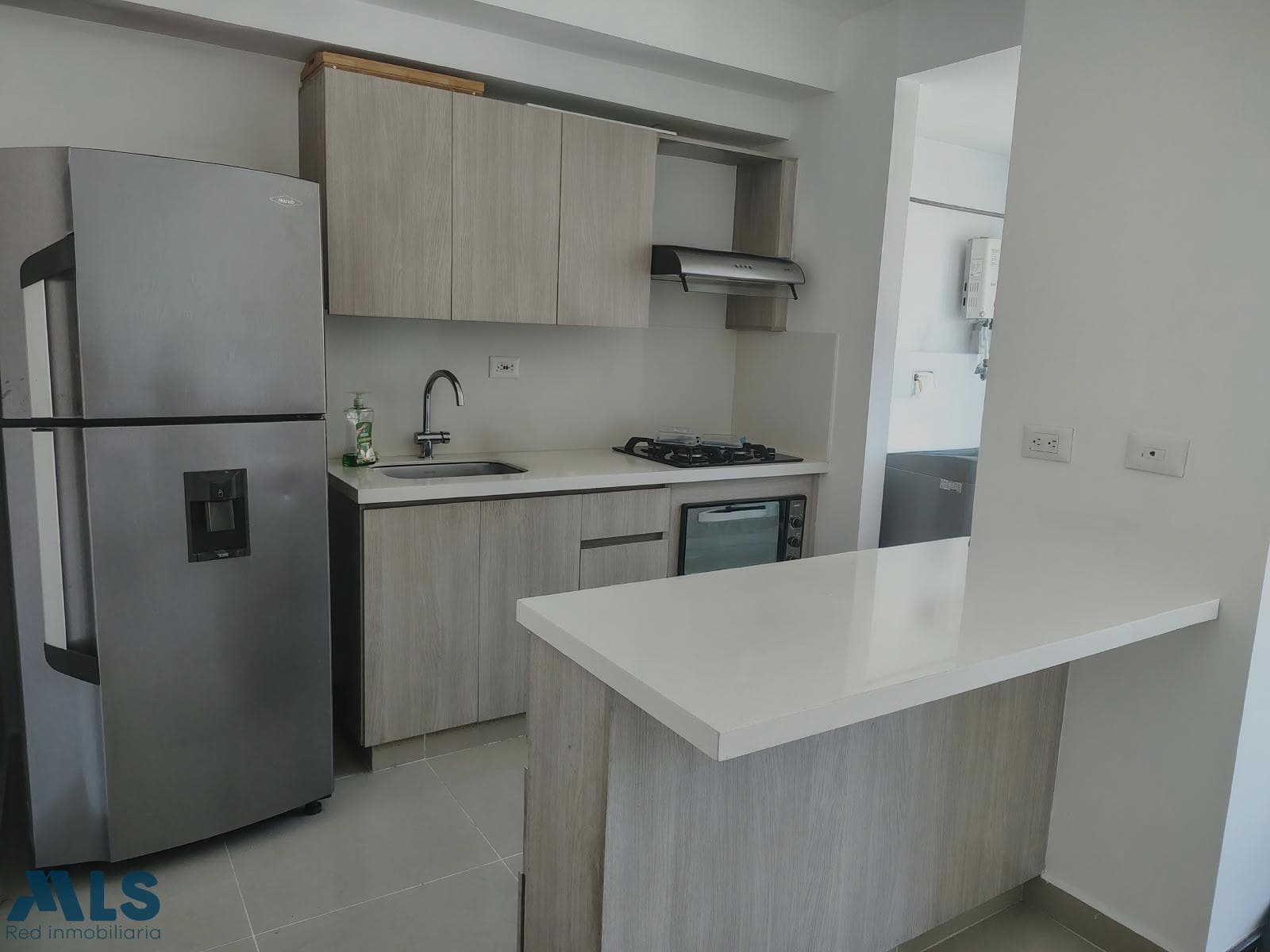 Apartamento en venta en Niquia, Norte, Bello — foto 1 de 12