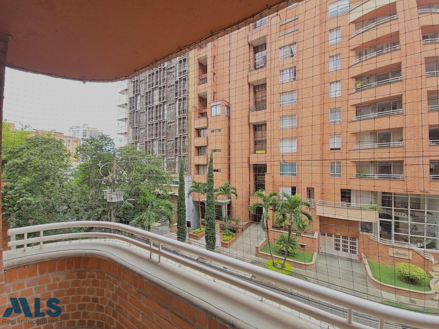 Apartamento en venta en Conquistadores, Laureles, Medellín — foto 1 de 22