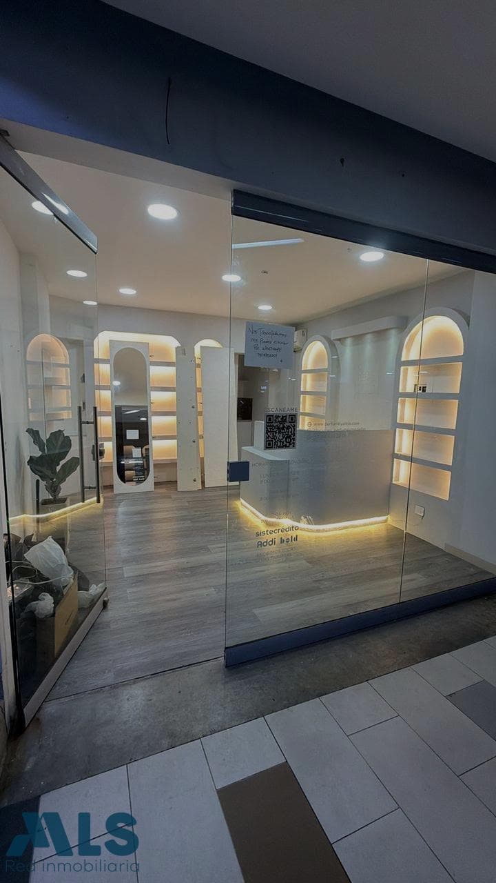 Local Comercial en venta en Las Palmas, Poblado, Medellín — foto 1 de 8