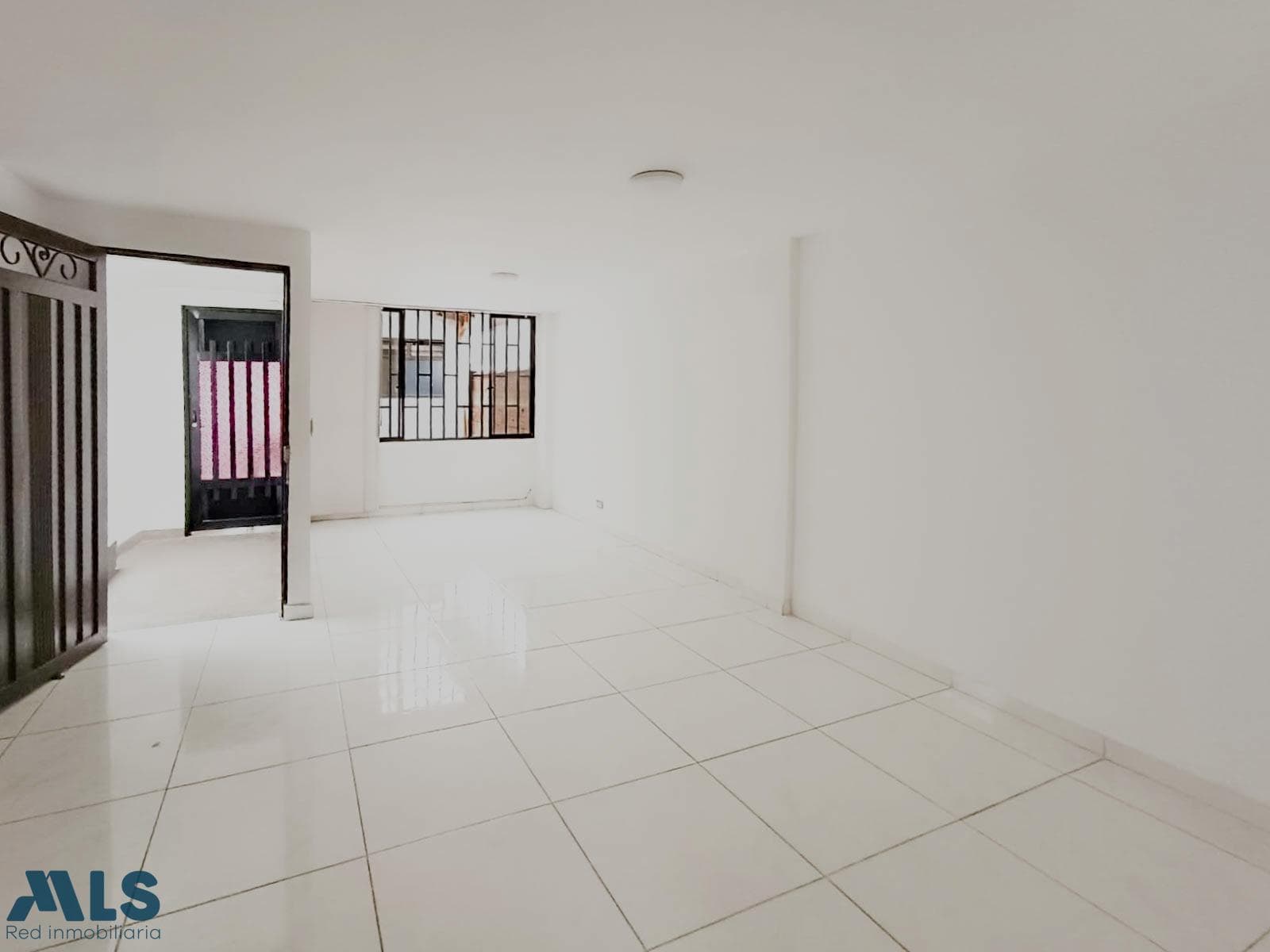 Apartamento en venta en Barrio Cristóbal, Occidente, Medellín — foto 1 de 14