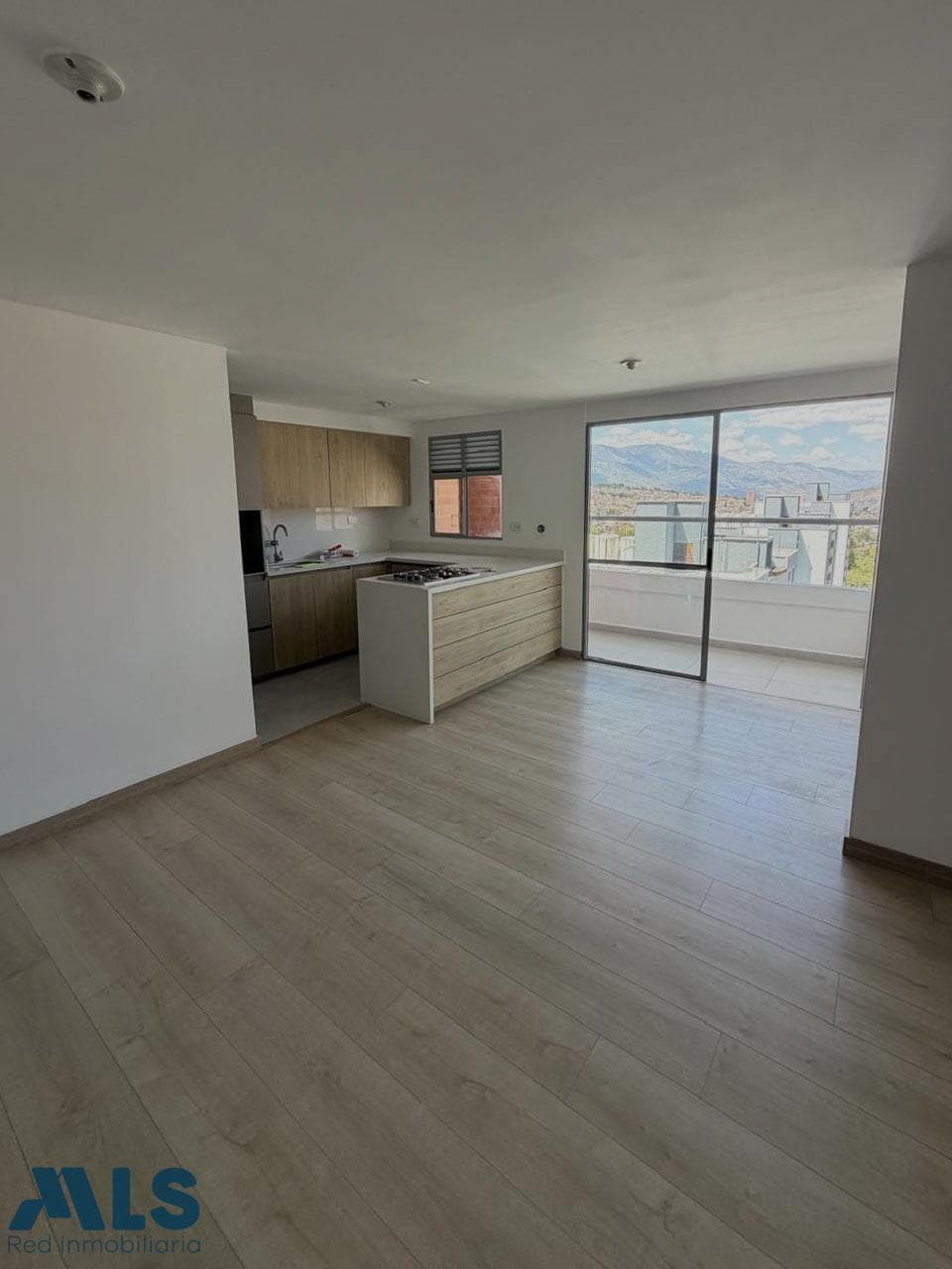 Apartamento en venta en Altamira, Occidente, Medellín — foto 1 de 23
