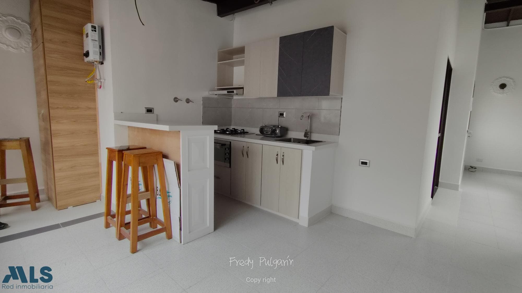 Apartamento en venta en Boston, Centro, Medellín — foto 1 de 12