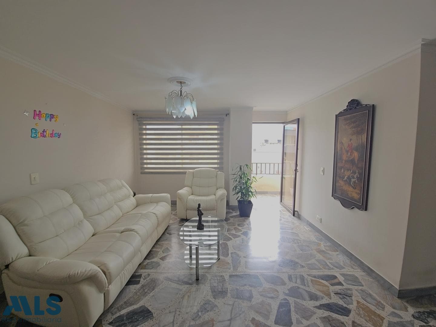 Apartamento en venta en Las Acacias, Laureles, Medellín — foto 1 de 17